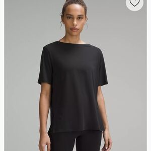 lululemon athletica S12 Boatneck Black Short Sleeve Tee
